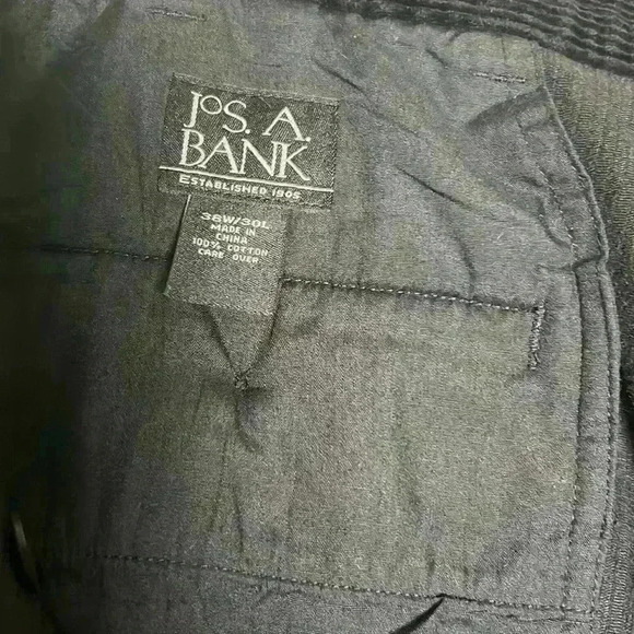 Men’s black corduroy JOS.A. Bank. - Picture 4 of 7